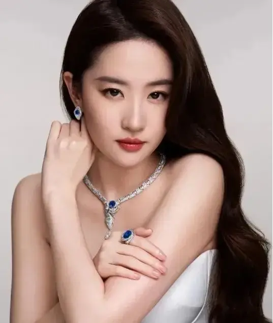 大龄女明星_30以上女星不结婚原因_40+未婚女星生活状态