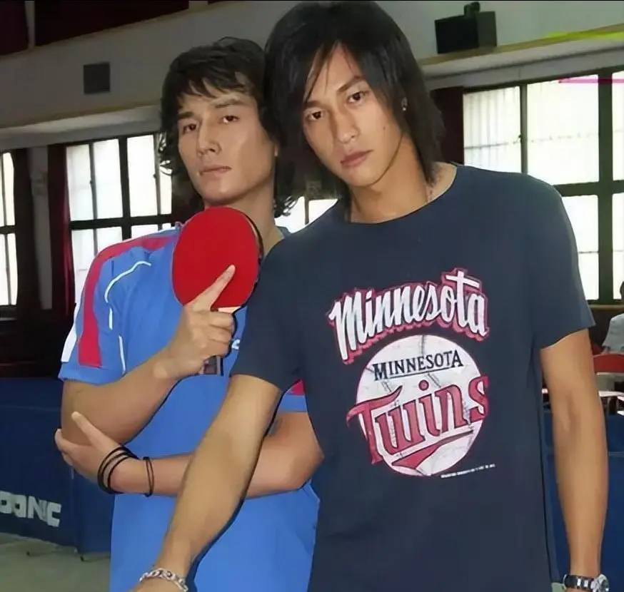 身材好的女明星_娱乐圈长得很像的明星_长得丑身材好明星