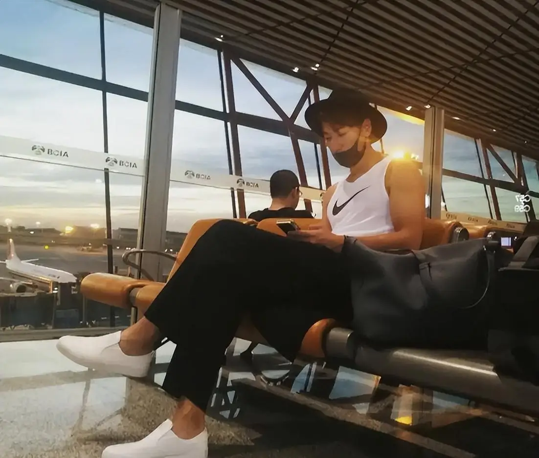 娱乐圈长得很像的明星_身材好的女明星_长得丑身材好明星