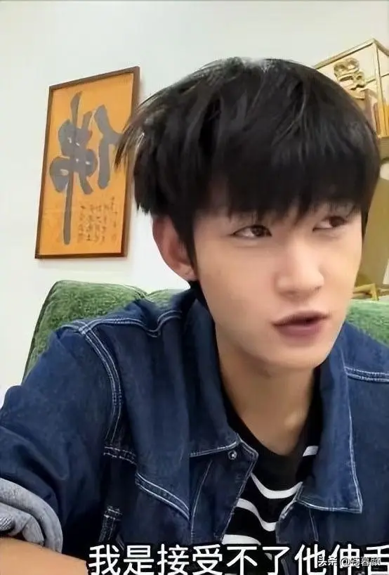 娱乐圈男星被潜图片_娱乐圈骚扰与报复机制_娱乐圈潜规则曝光