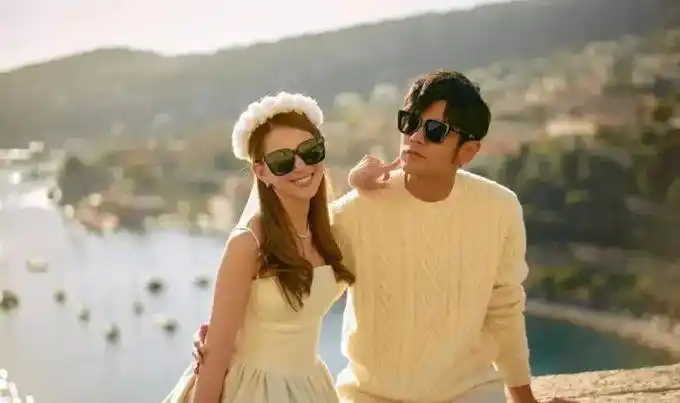 明星配偶爱情故事_娱乐圈模范夫妻_娱乐圈夫妻有哪些照片