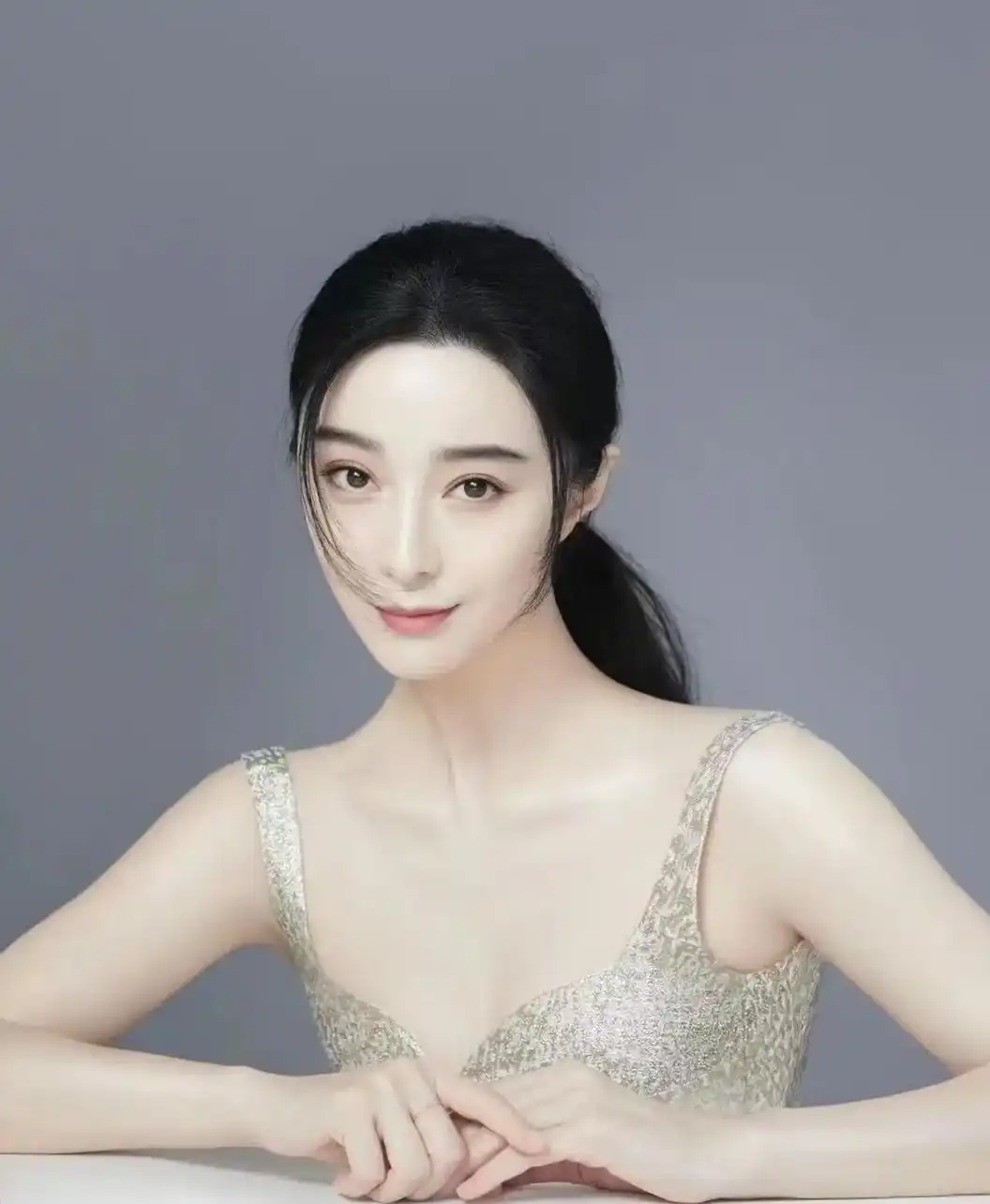 玛丽莲·梦露 传记_奥黛丽·赫本 传记_电影女明星 概览