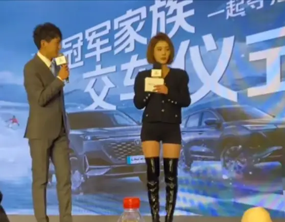 抖音网红聂小雨黑料不打烊,_网红聂小雨真实样貌_短视频照骗曝光