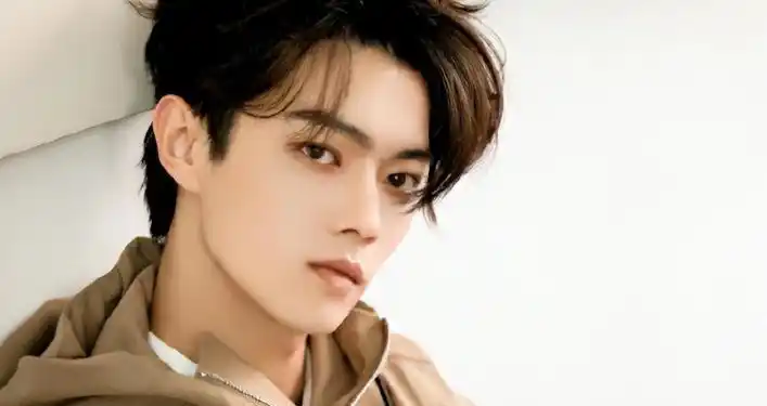 刚走红被曝明星黑料,_顶流明星黑料深扒_娱乐圈猛料曝光