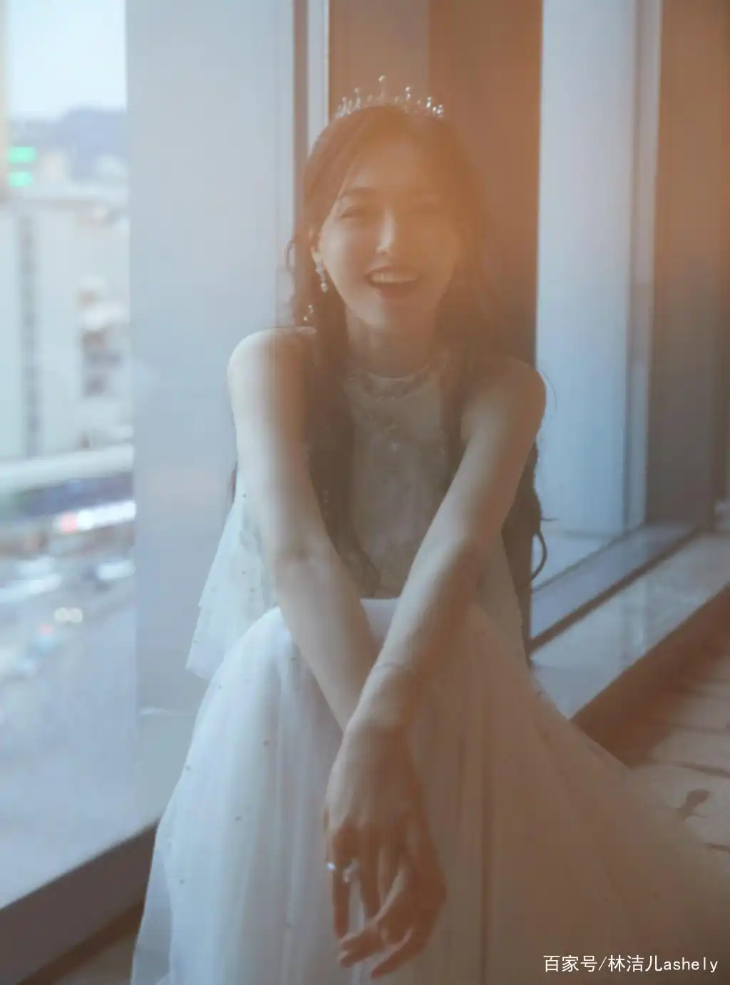 女明星的笑容_女明星笑容美_如何笑得更美